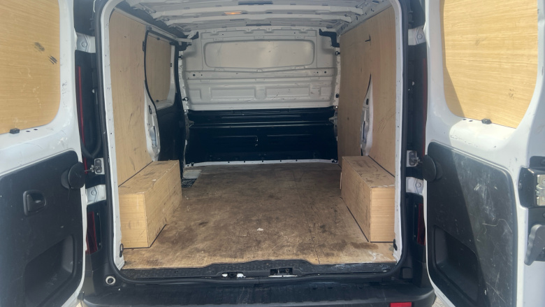 Renault Trafic Swb Diesel SL28 Blue dCi 130 Business Van